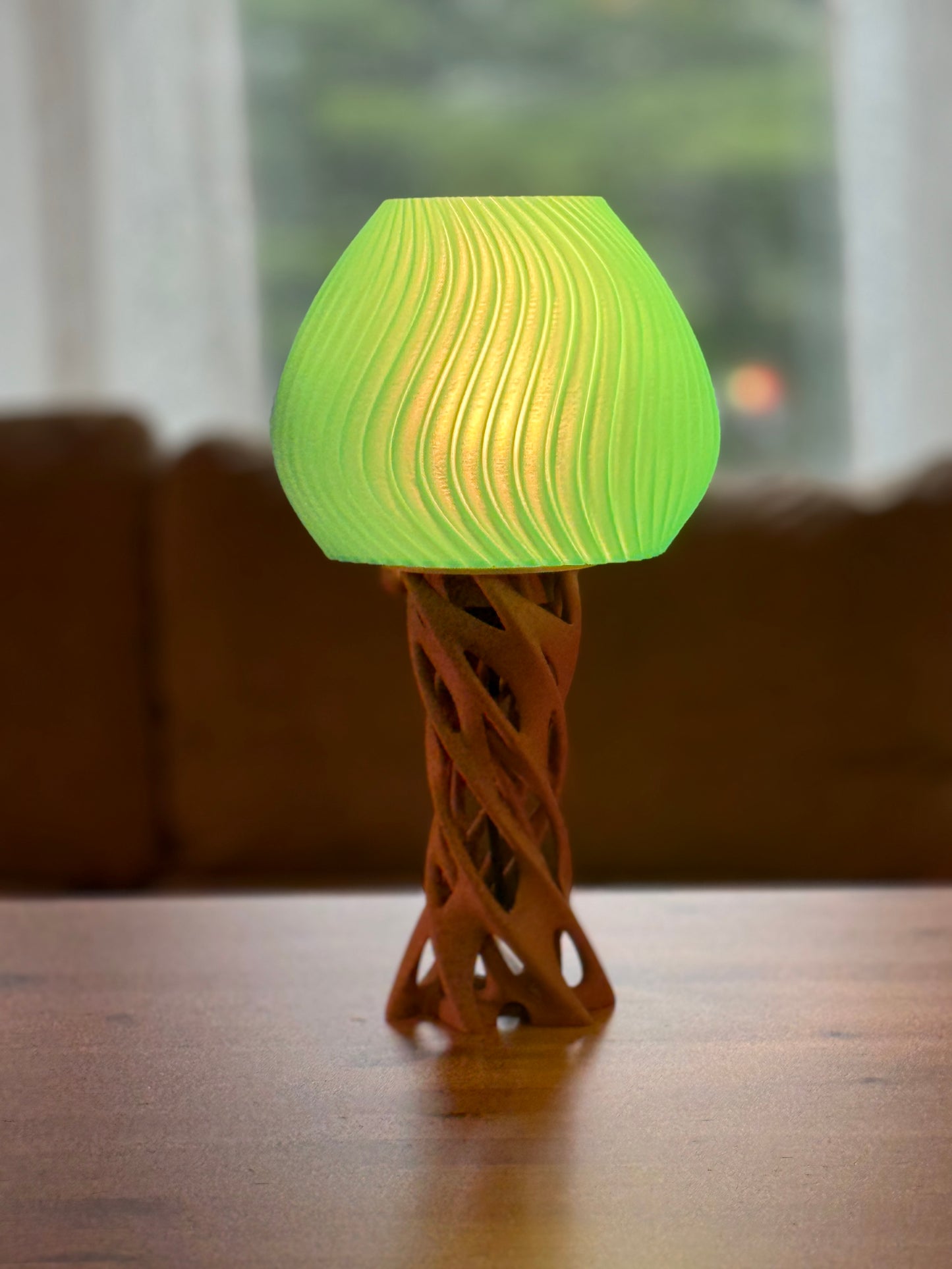 Enoki Lamp