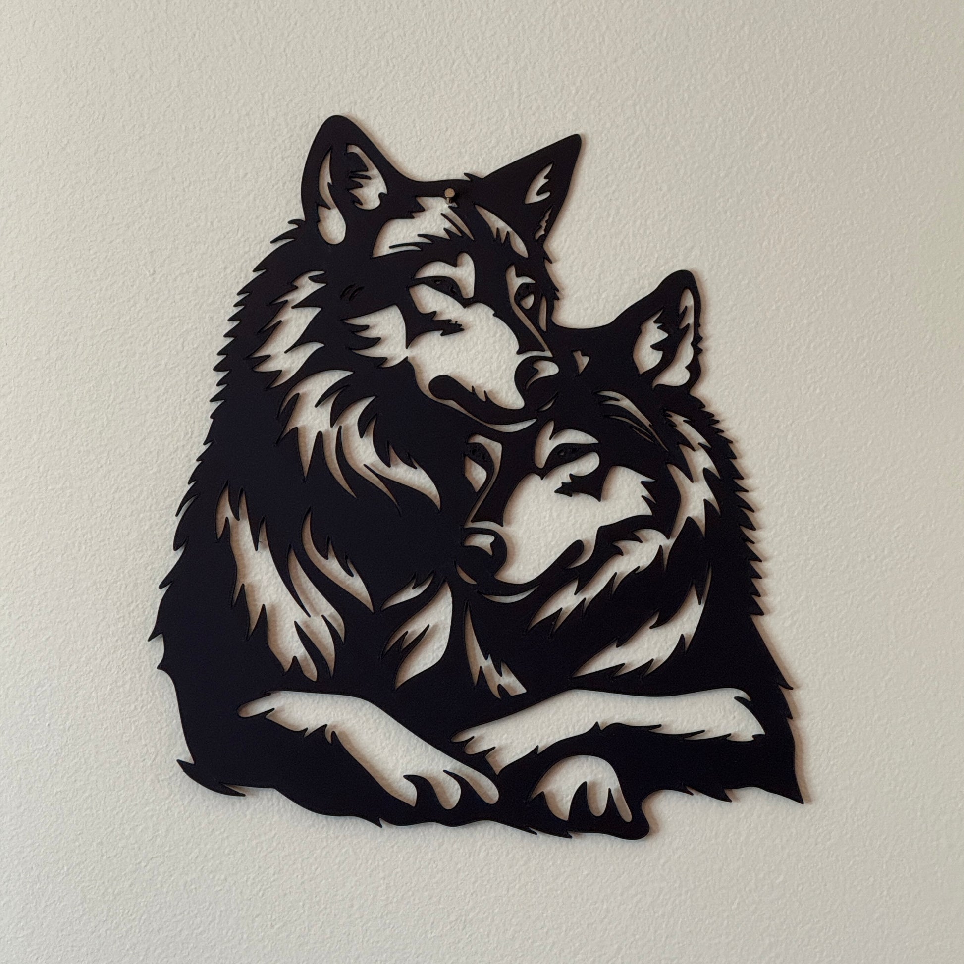Modern 2D wolf couple wall décor showcasing a romantic wildlife silhouette for contemporary interiors.