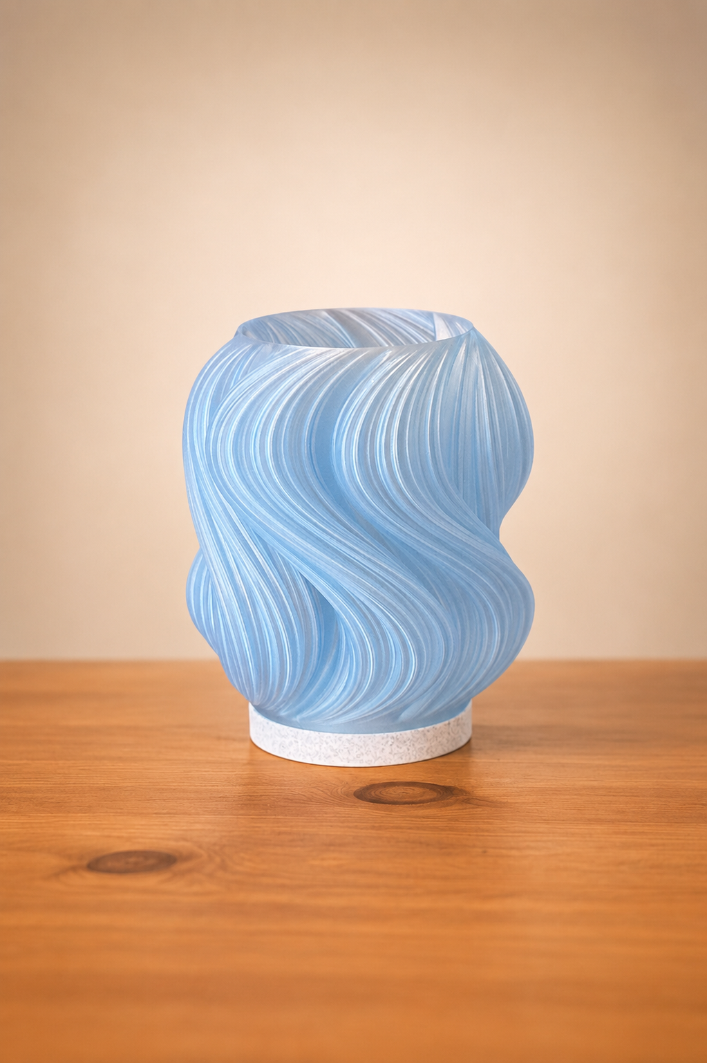Brisa Lamp