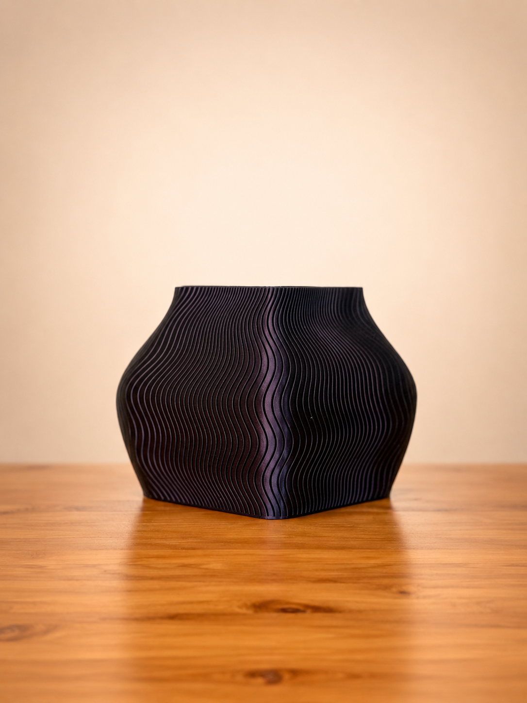 Angled view of Heart Plant Pot modern decorative planter.