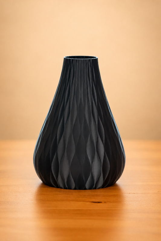 Higo Vase