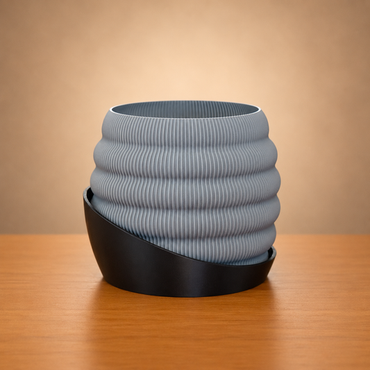 Hive Planter with Saucer