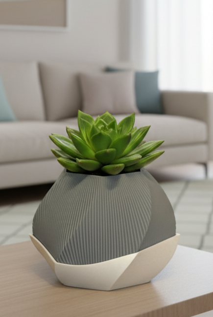 Sofia Planter & Saucer