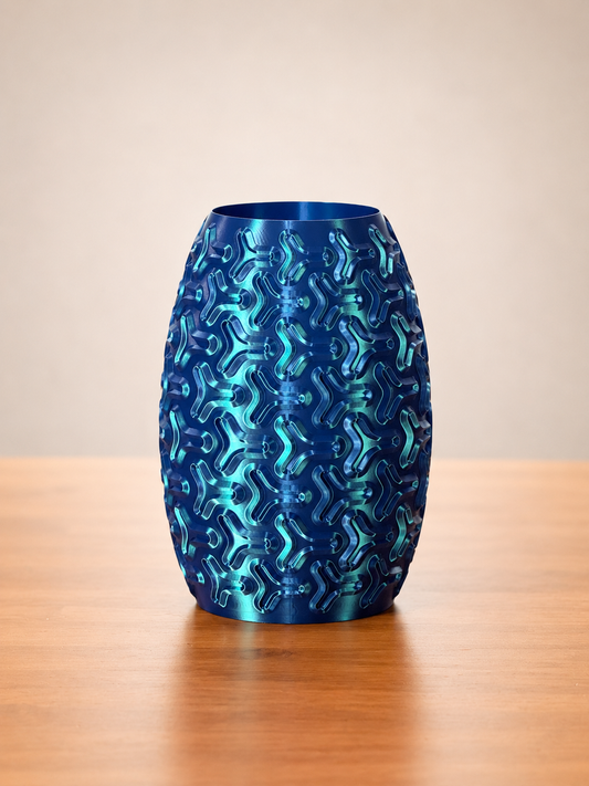 Tryfoil Flower Vase