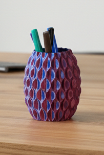 Wavy Pen Holder